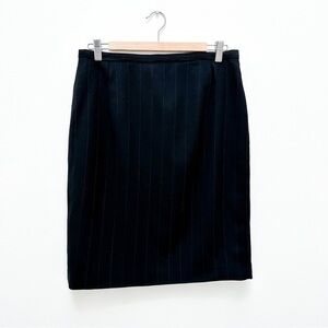 Classiques Entier Pinstriped Wool Pencil Skirt
